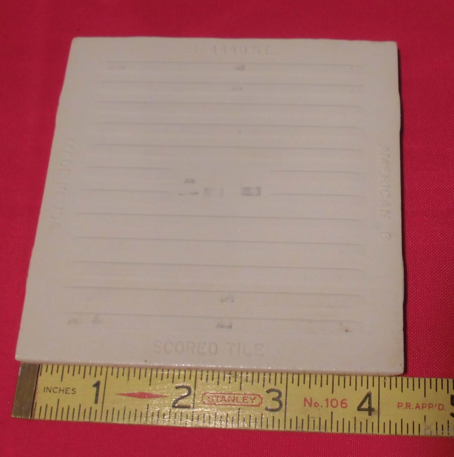 1 pc. *Crystalline Buckwheat* 4-1/4″ Ceramic Bullnose Tile by American Olean NOS