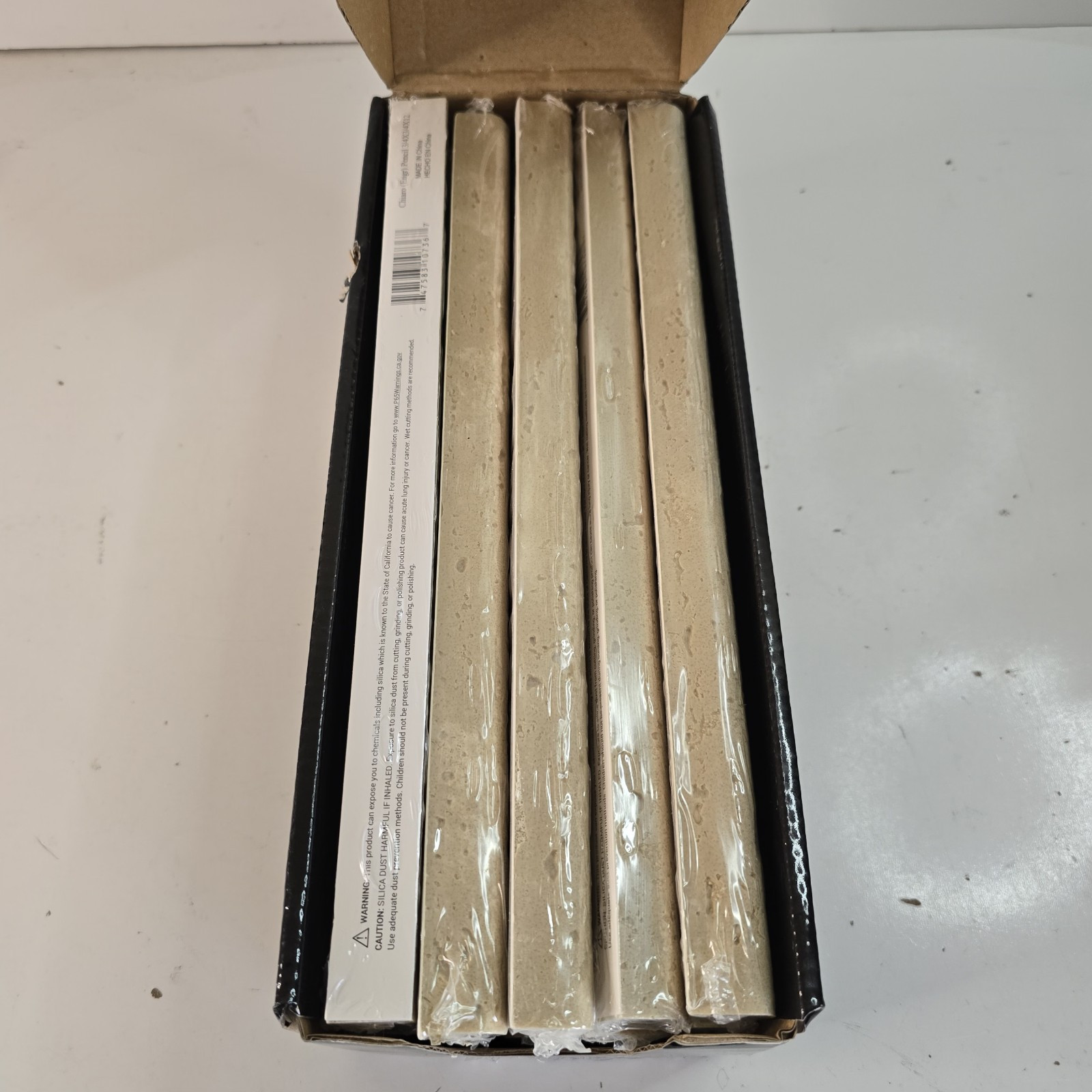Chairo Pencil Molding 0.75 in. x 12 in. Honed Engineered Stone Marble Wall Tile