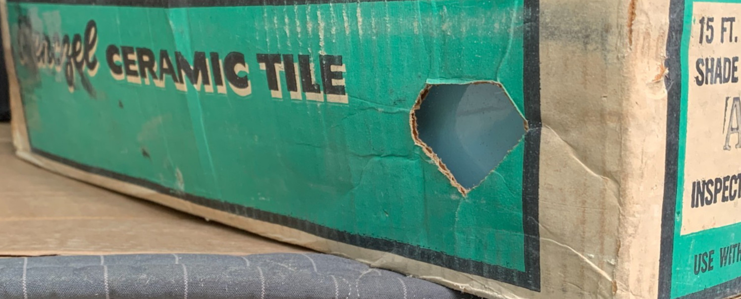 Vintage Wenczel Tile Co Ceramic Regency Blue 4 5/16″ x 4 5/16″ Bullnose Gloss