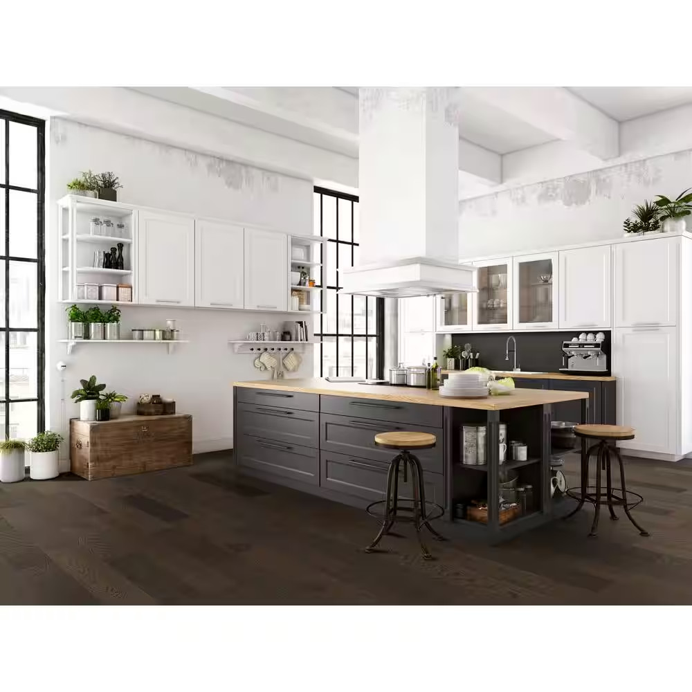 Castlebury French Roast Eurosawn White Oak 3/4 In. T X 5 In. W Wire Brushed Soli