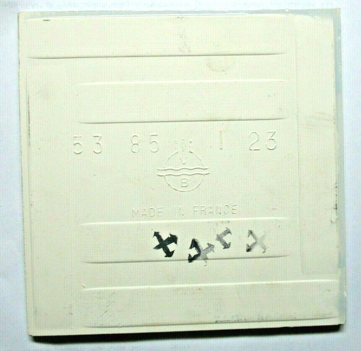 1 Wall Tile VB France 4-5/16″ Sq Pale Sky Blue Ceramic Field Corner Bullnose MCM