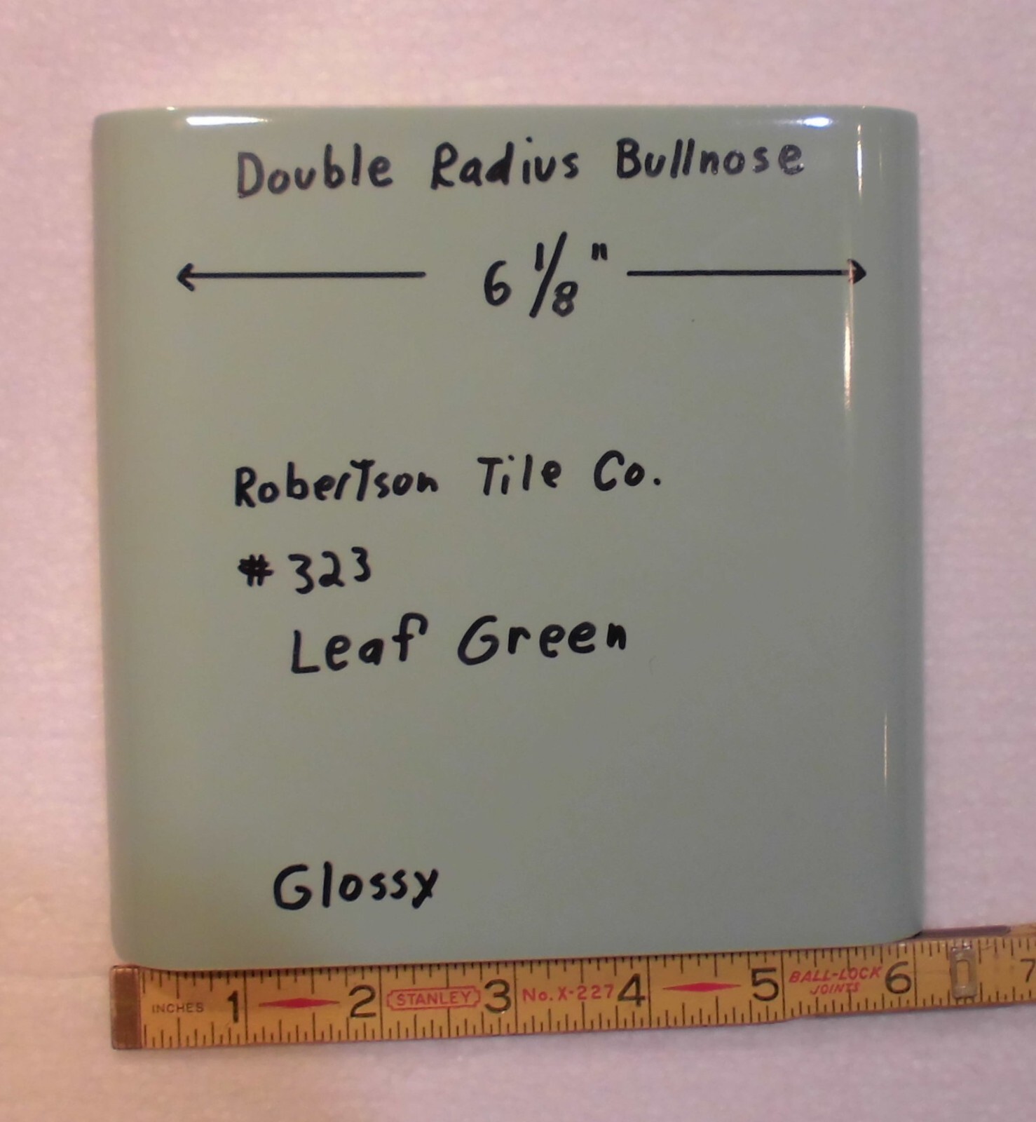 1 pc. Leaf Green 6″ x 6″ Double Radius Bullnose Glossy Ceramic Tile: NOS