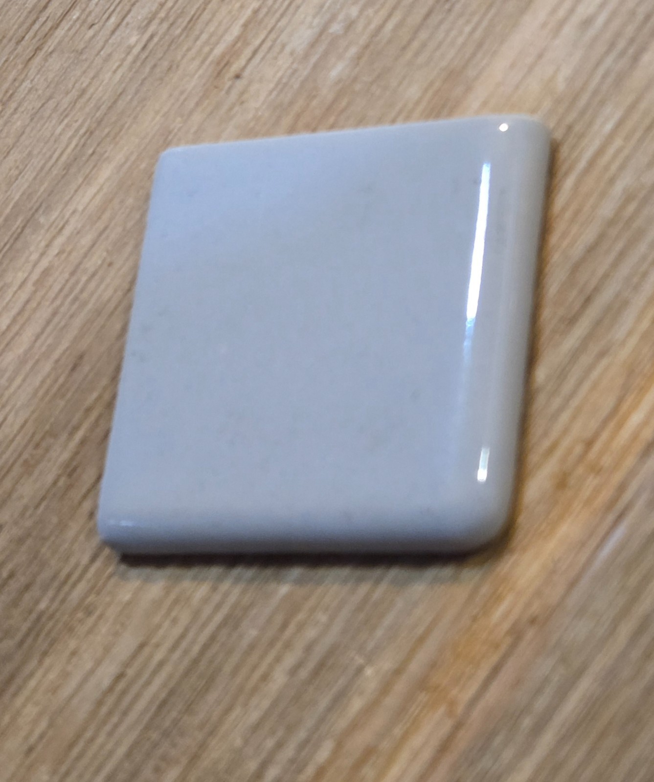 Box of 50 Gray 2″ x 6″ Ceramic Tile Bullnose Trim Edge 2″ x 6″ Glossy, As shown