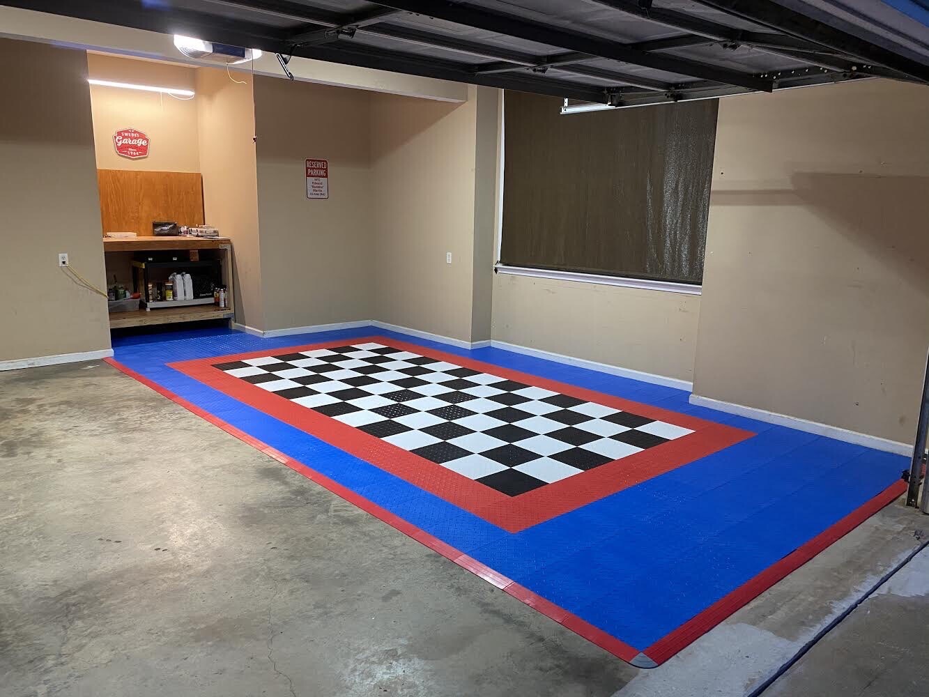 BLUE – 50 interlocking garage floor tiles Diamond Plate Clearance Basement Deck