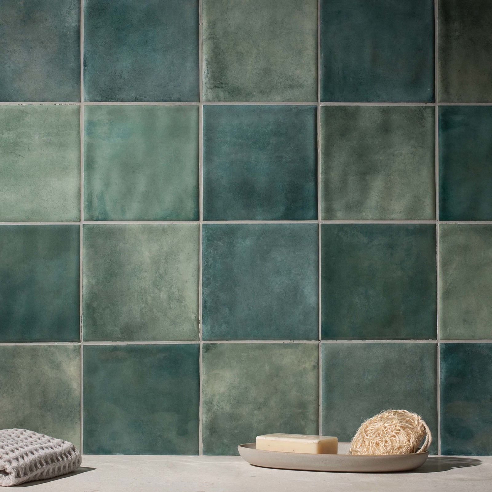 Cruz Bay Studio MKT71560 Safi – 6″ x 6″ Square Wall Tile – Glossy – Dove Gray