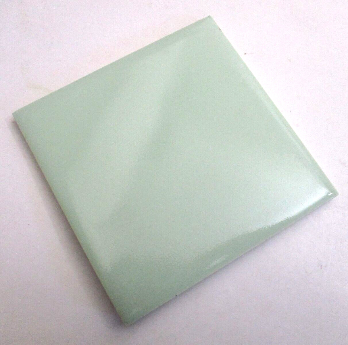 1 Tile Robertson USA 4-5/16″ Gloss Pale Light Pastel Green Ceramic 1950s Vtg MCM