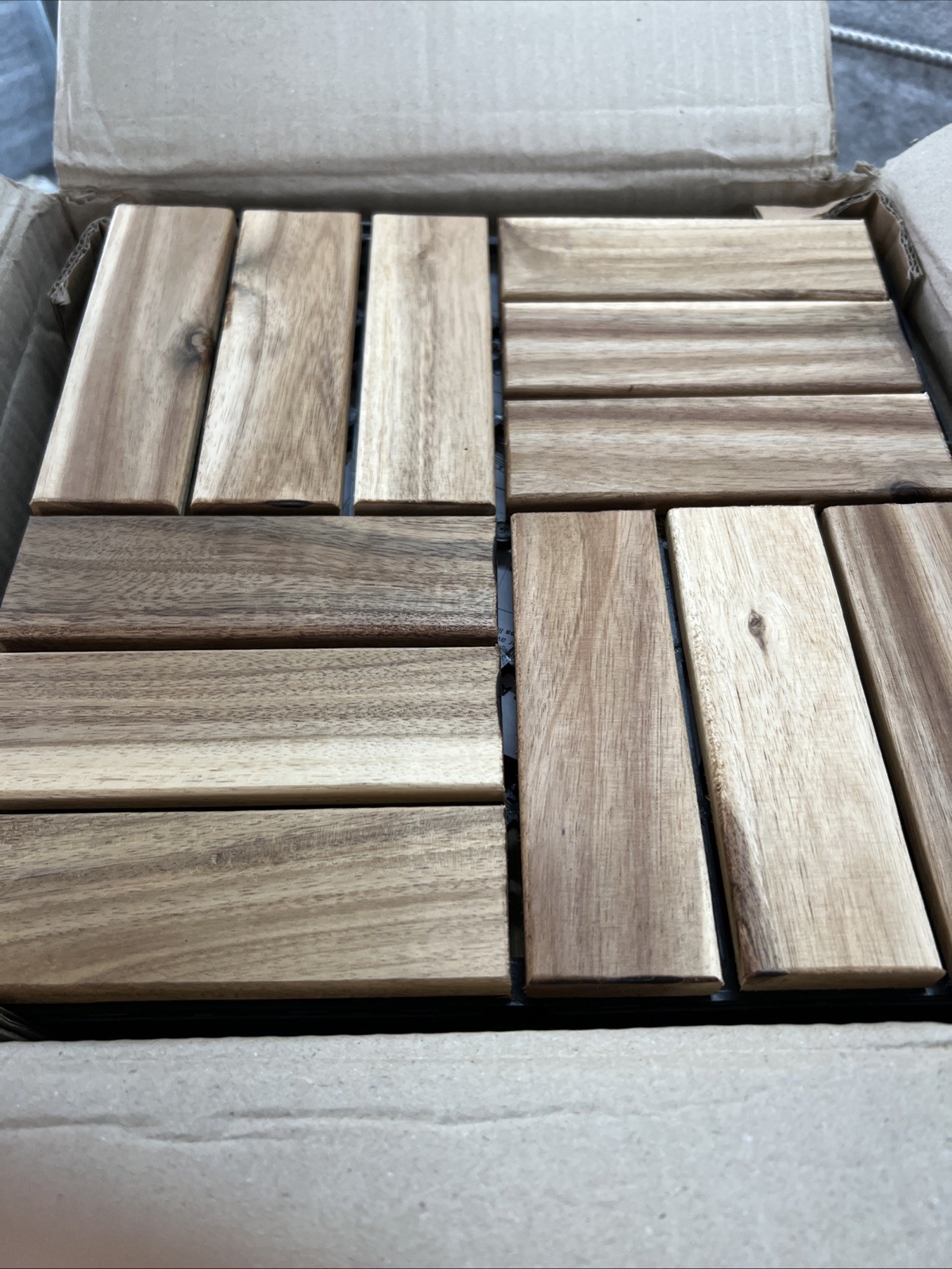 10PCS 12″ x 12″ Acacia Wood Deck Tiles Interlocking Patio Pavers Stripe Pattern