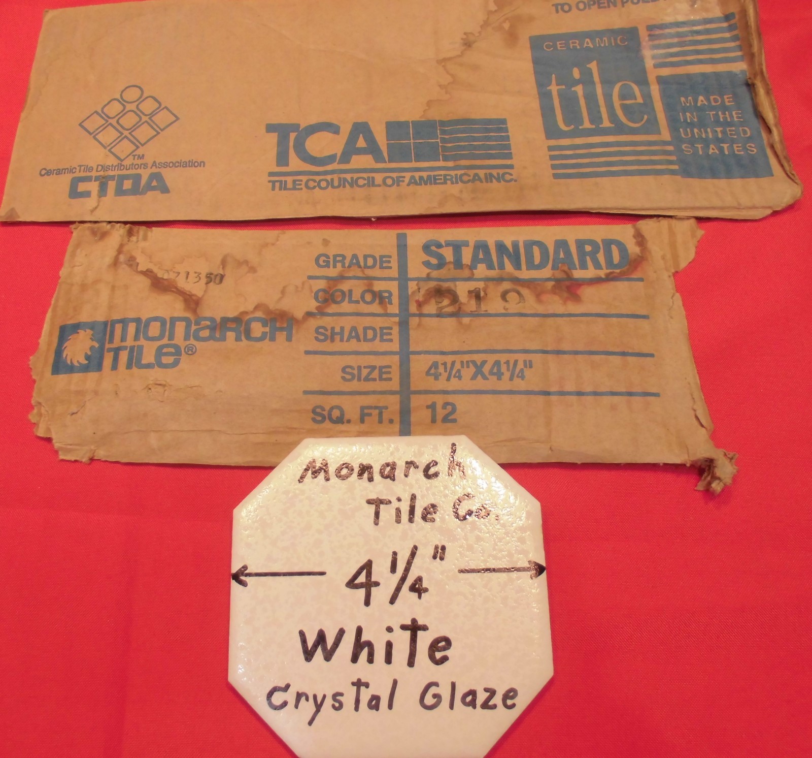 1 pc. *White* Octagon Ceramic Tile 4-1/4″ Crystal Glazed by Monarch Co. NOS