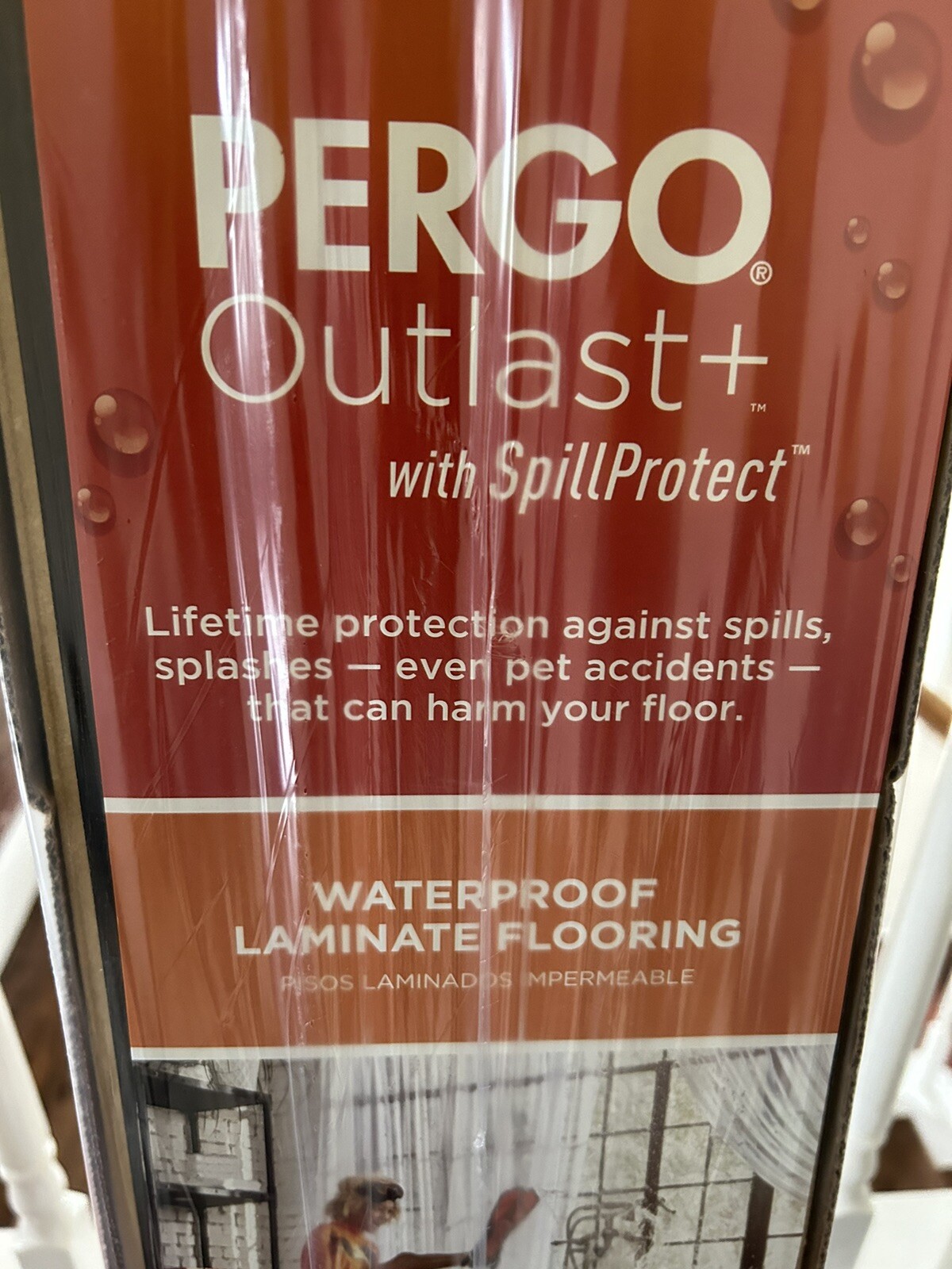 LAMINATE FLOORING, ONE BOX, BRAND NEW, UNOPENED PERGO, JAVA SCRAPED OAK