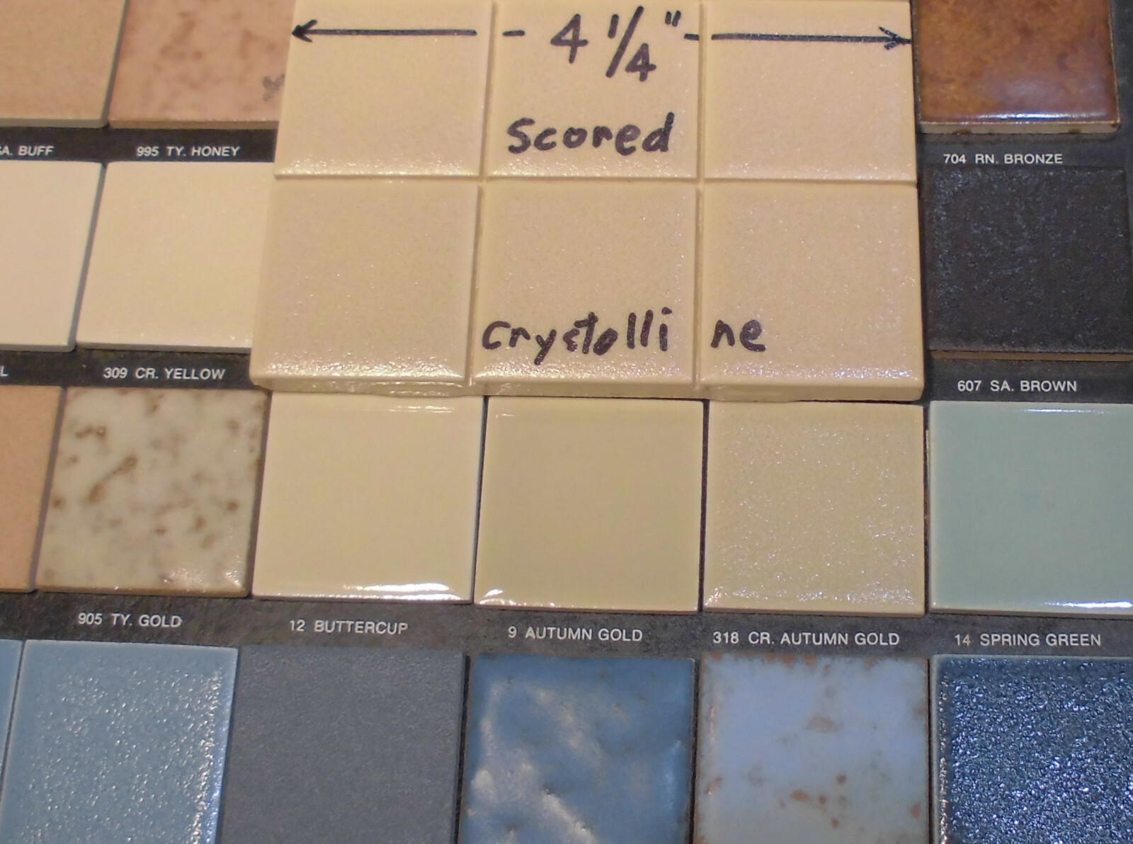 1 pc. 4-1/4″ Ceramic Tile *Autumn Gold* Scored 9ths: Crystalline, American Olean