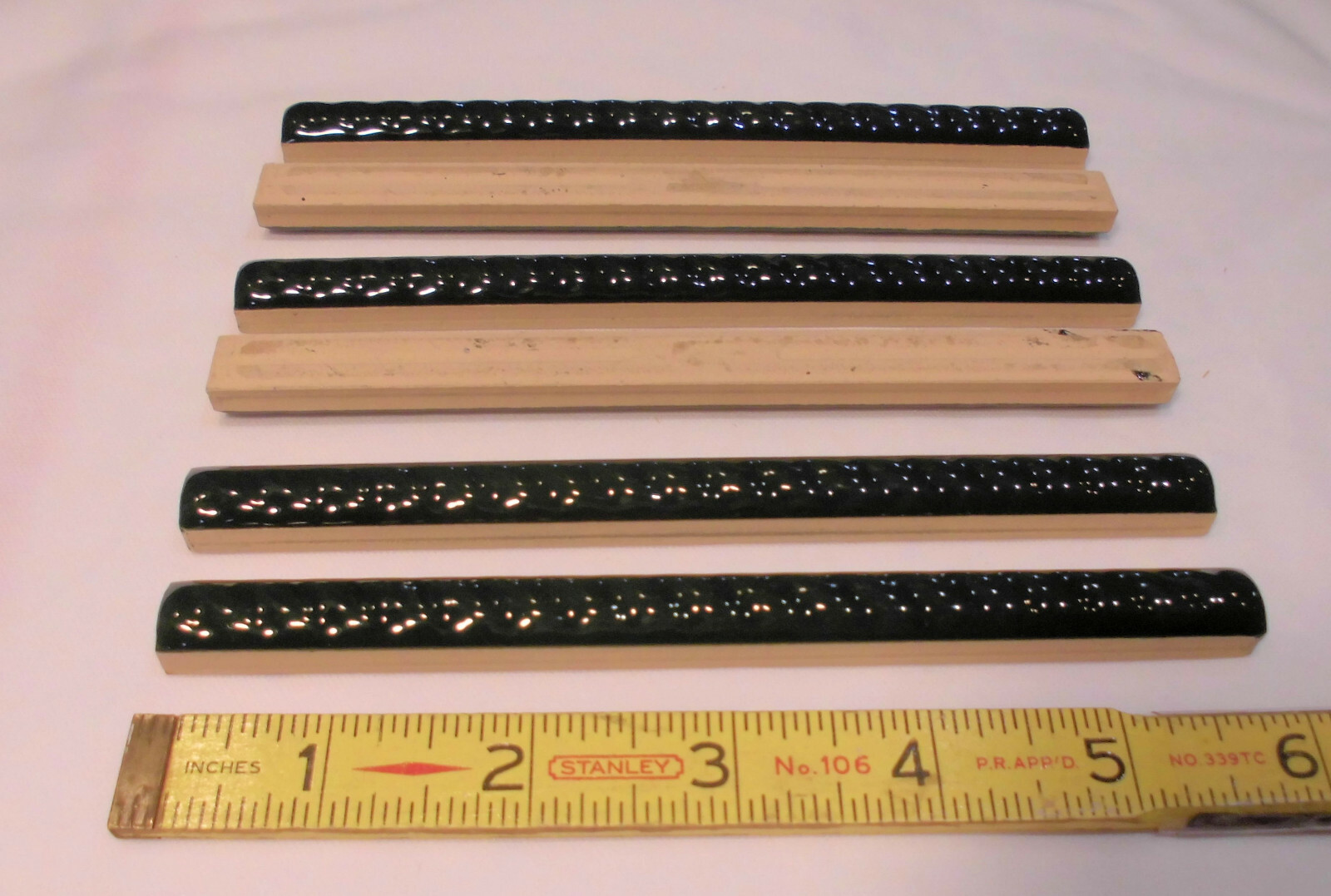 6-pack: Dark Green: Ceramic Liner-Pencil-Sizzle Tiles: 1/2″ X 6″ Twist Pattern
