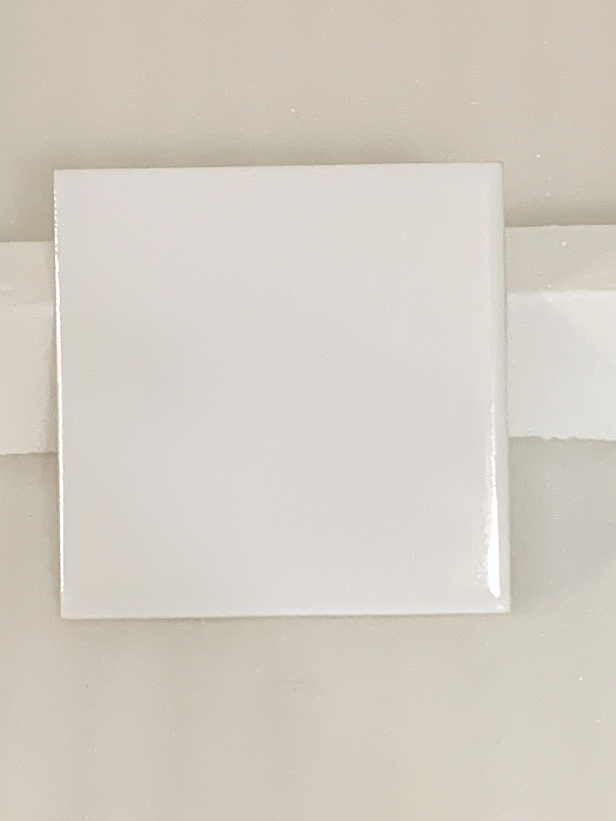 New Vintage Florida Ceramic Tile New White #100 Gloss 4 3/8″ x 4 3/8″