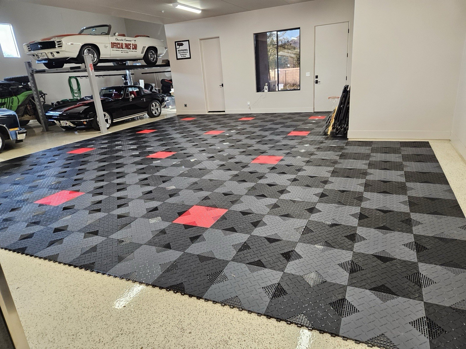 Light Gray (silver) HYBRID-X garage floor tiles 50 square feet 17×17 MADE IN USA