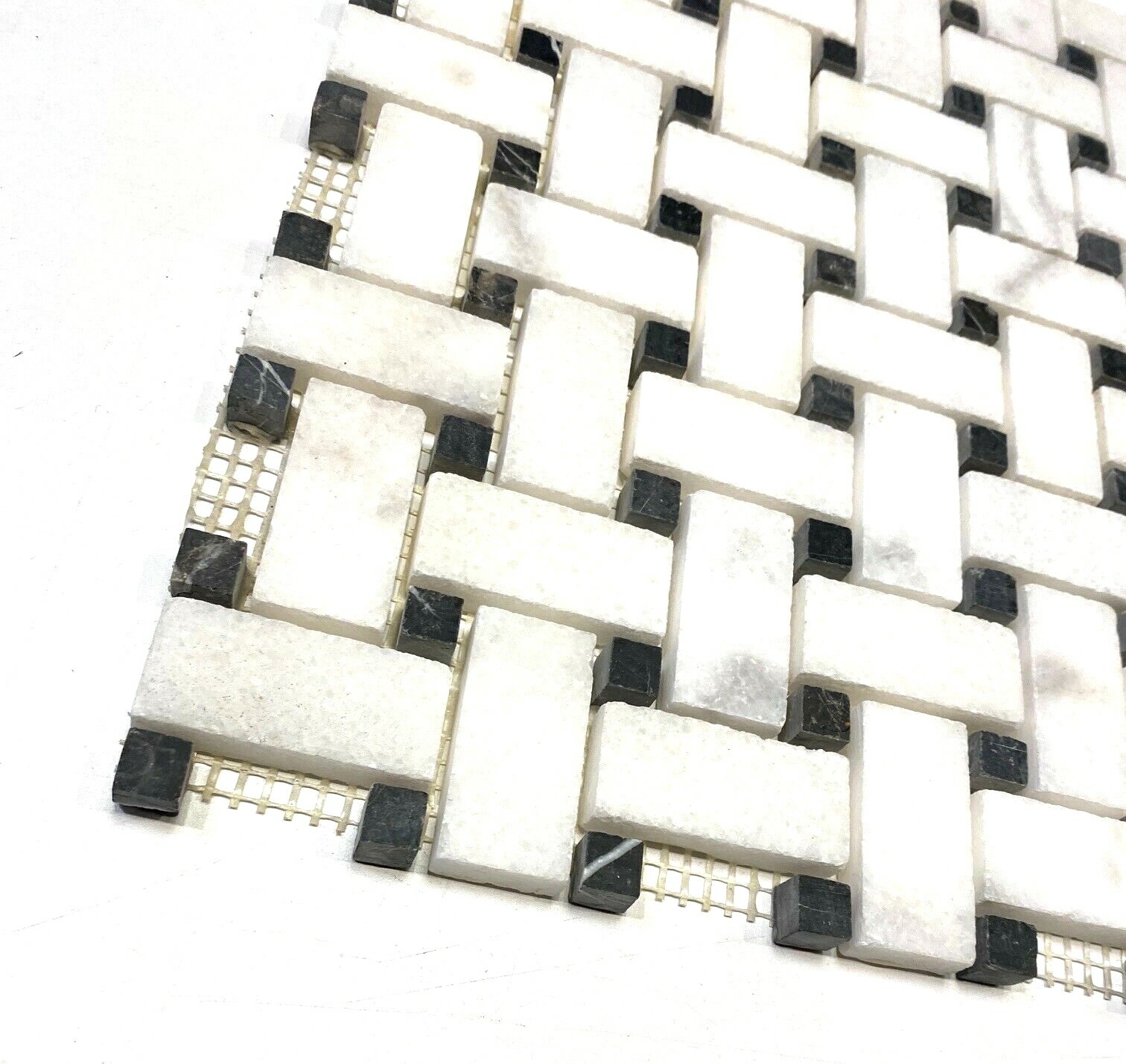 Carrara 1×2 Honed w/ Black Marble Dots Basketweave Floor Mosaic Tile Bathroom