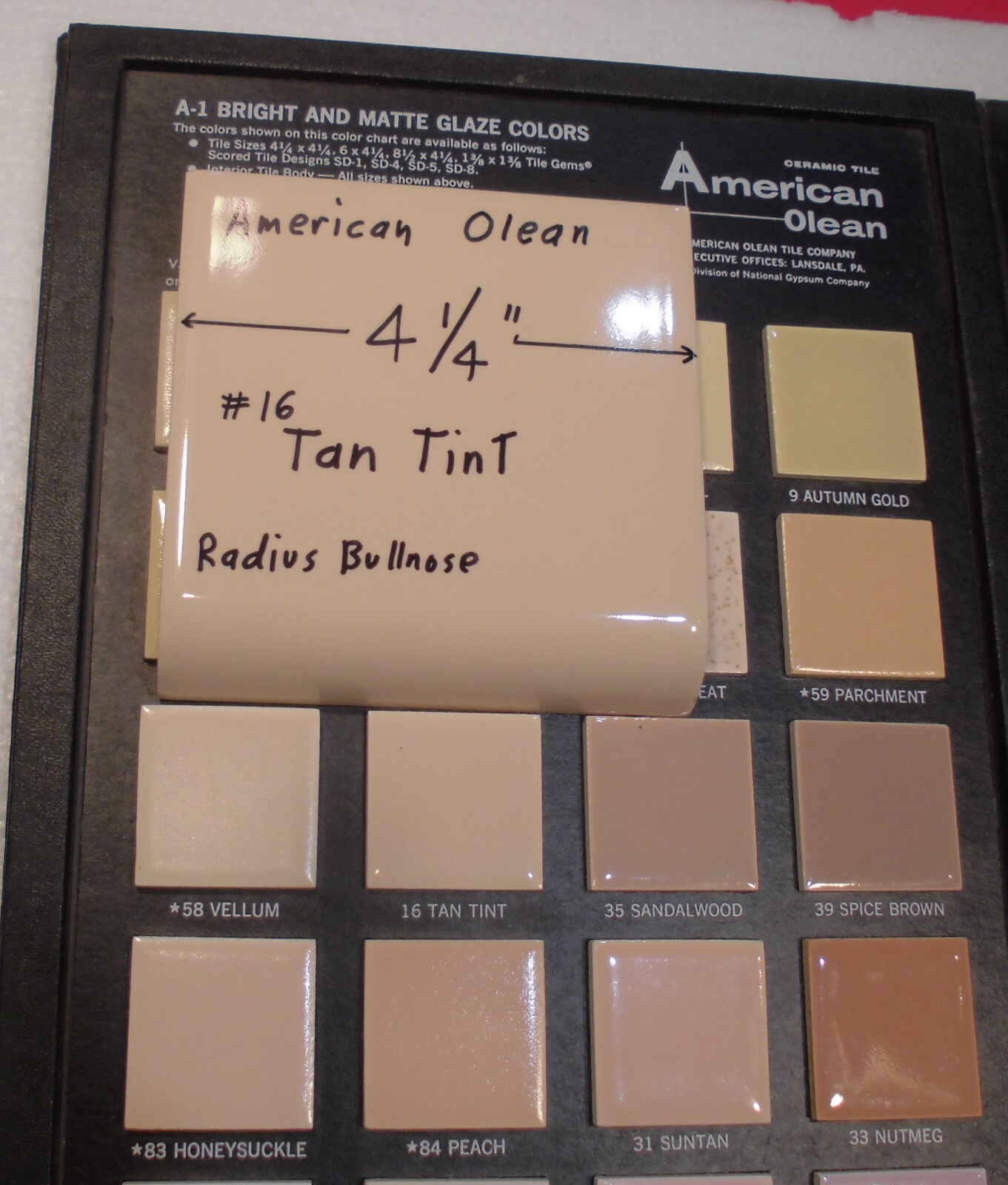 1 pc. Tan Tint: Glossy Radius Bullnose Ceramic Tile 4-1/4″ American Olean NOS