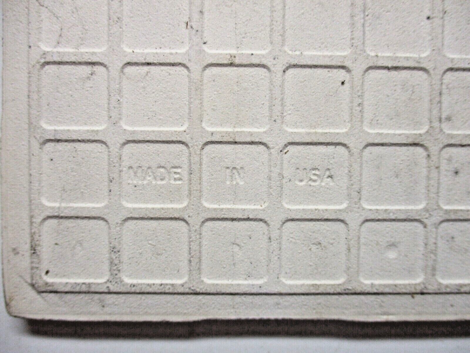 1 Bullnose Wall Tile Huntington USA Ceramic 4-3/8″Sq Satin Wrinkled Beige Vtg