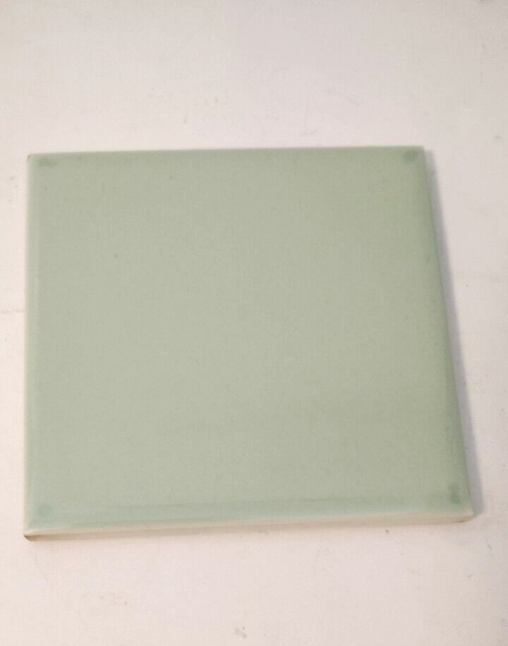 1 Tile Mosaic USA 4-3/8″ Sq. Gloss Tea Pale Green Ceramic Wall 1950 Vintage MCM