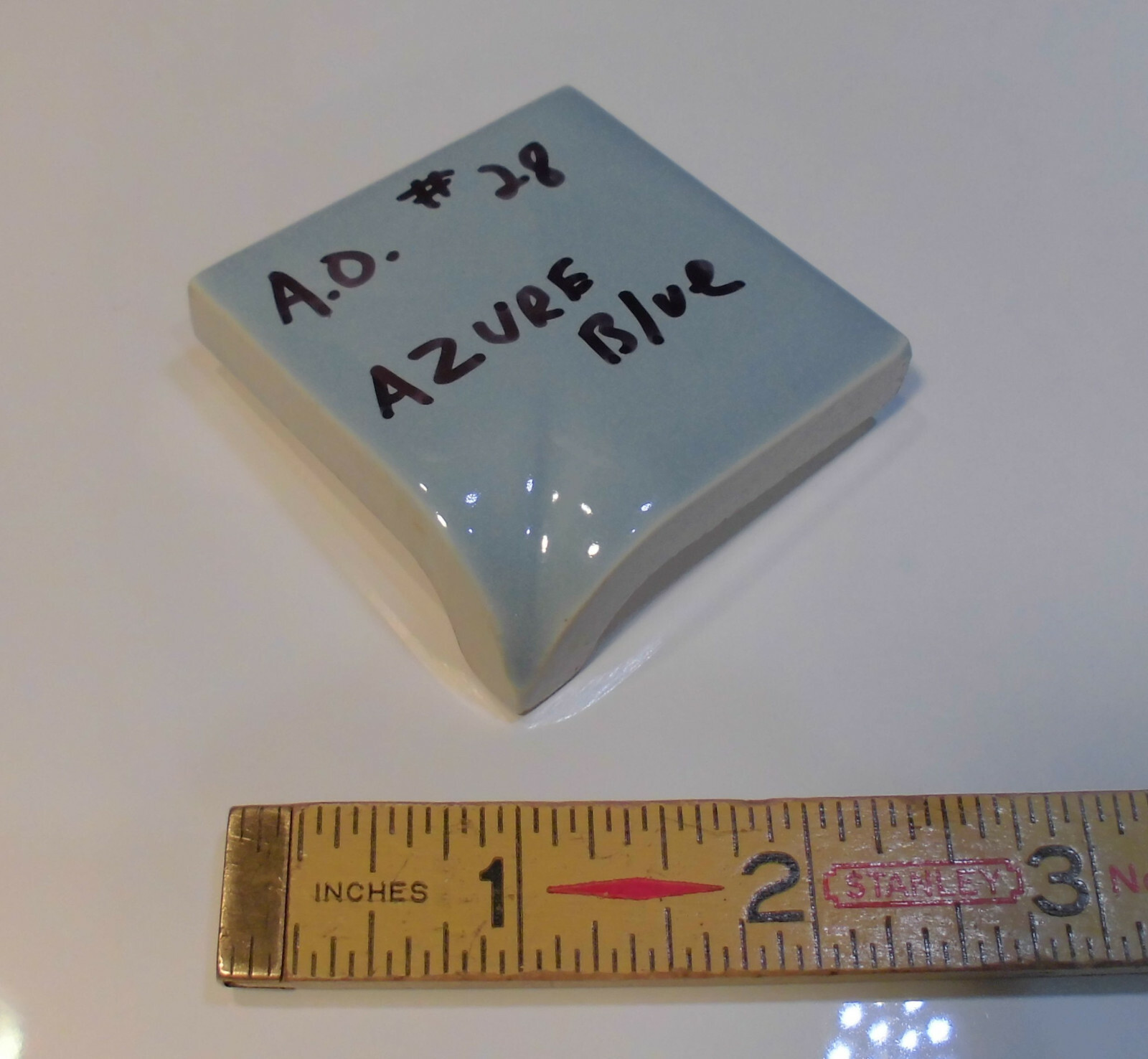 1 pc. *Azure Blue* Ceramic Bullnose Inside Corner Tile 2″ X 2″ American Olean