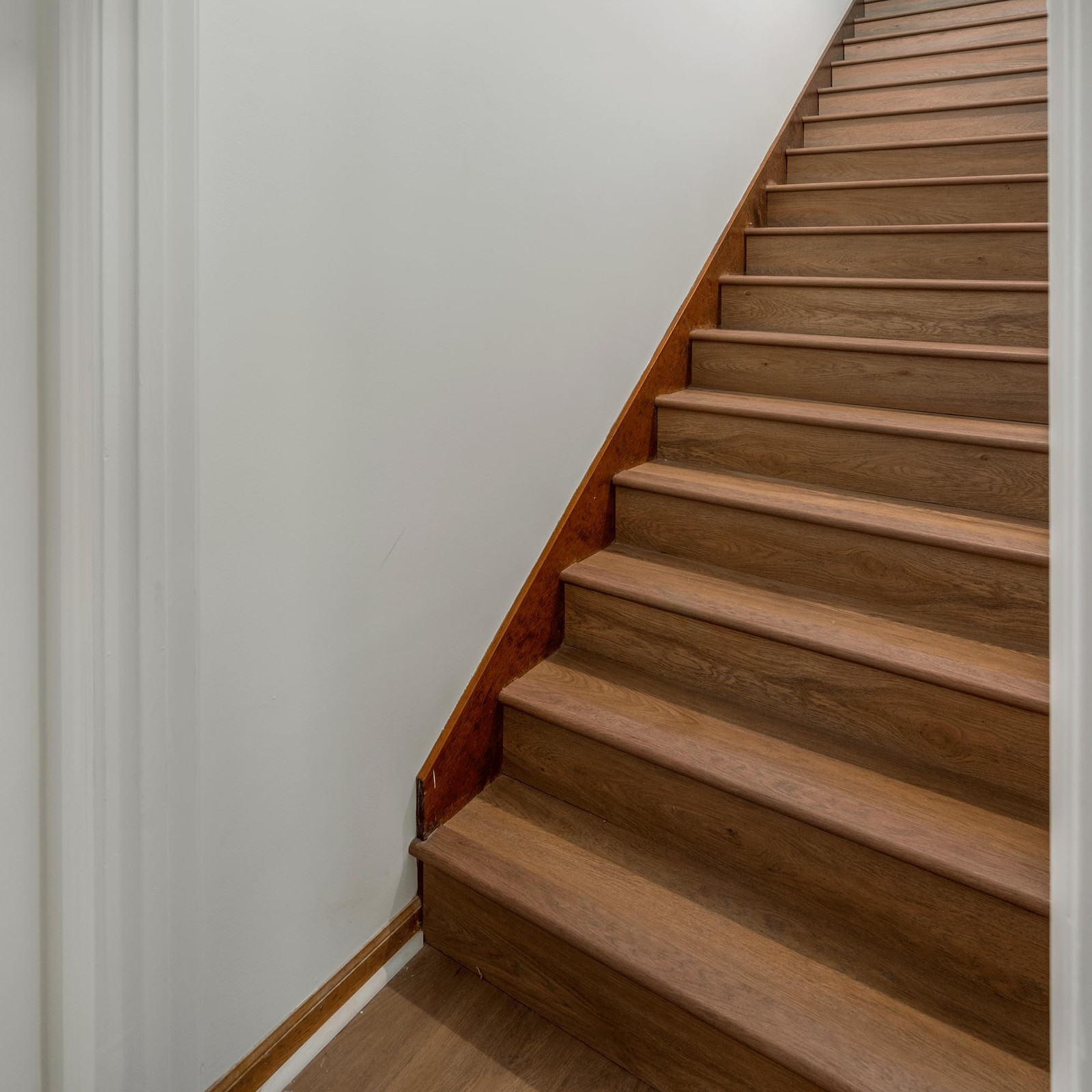 9″ x 48″ x 7mm, 12mil Luxury Vinyl Plank Flooring, Gingermisu Maple Look, Emb…