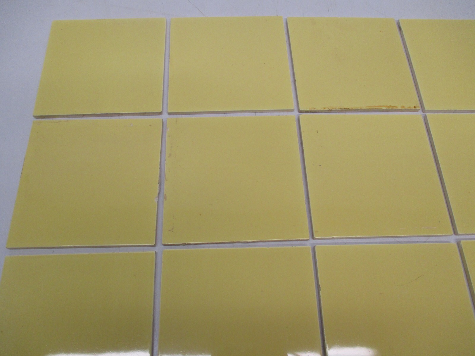 20 Vtg Used Ceramic Tile Yellow 6″ Square Tiles Villeroy&Boch Kitchen Bath