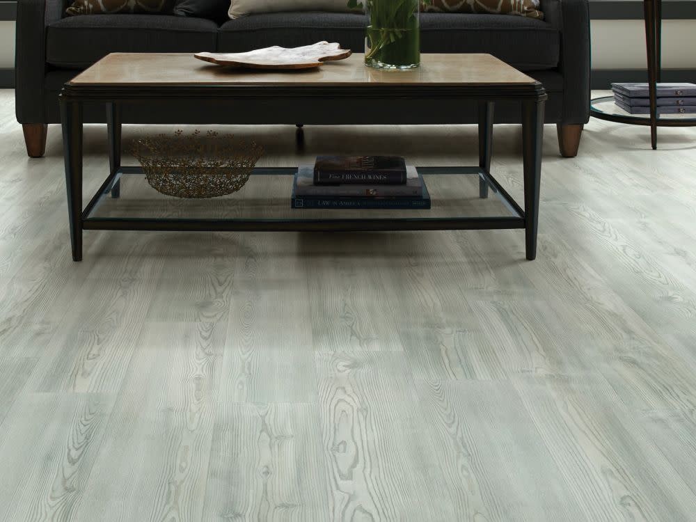 Shaw 5606V Ardent 7″ x 48″ Embossed Vinyl Flooring – Accent Pine