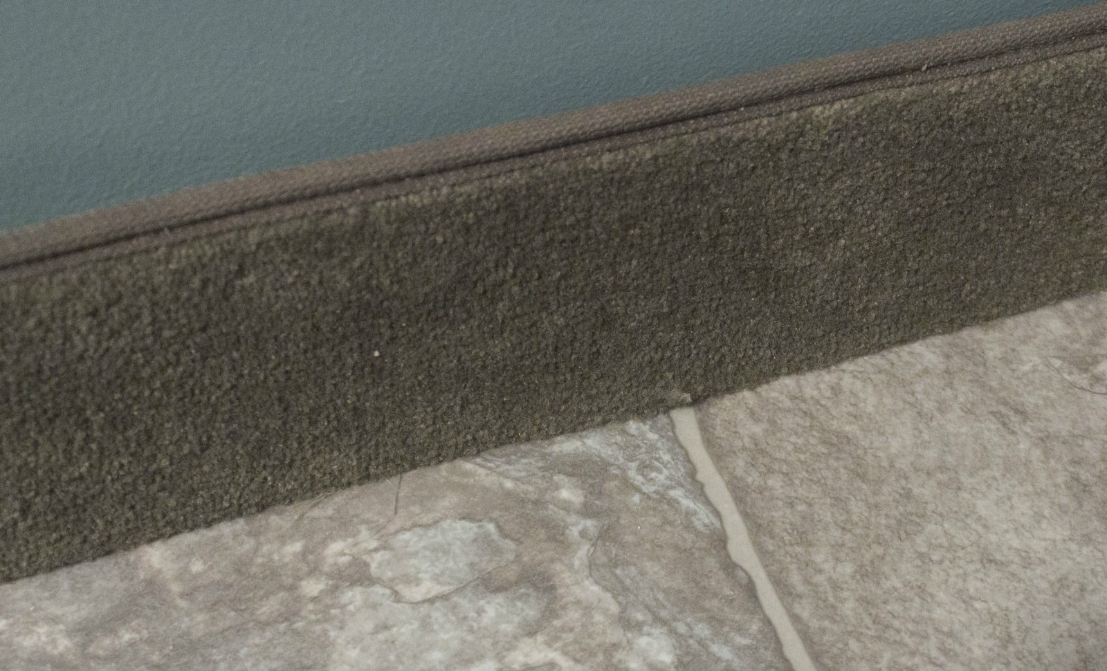 Rolls Commercial Cove Base Moulding Wall Carpet Molding Flooring Trim