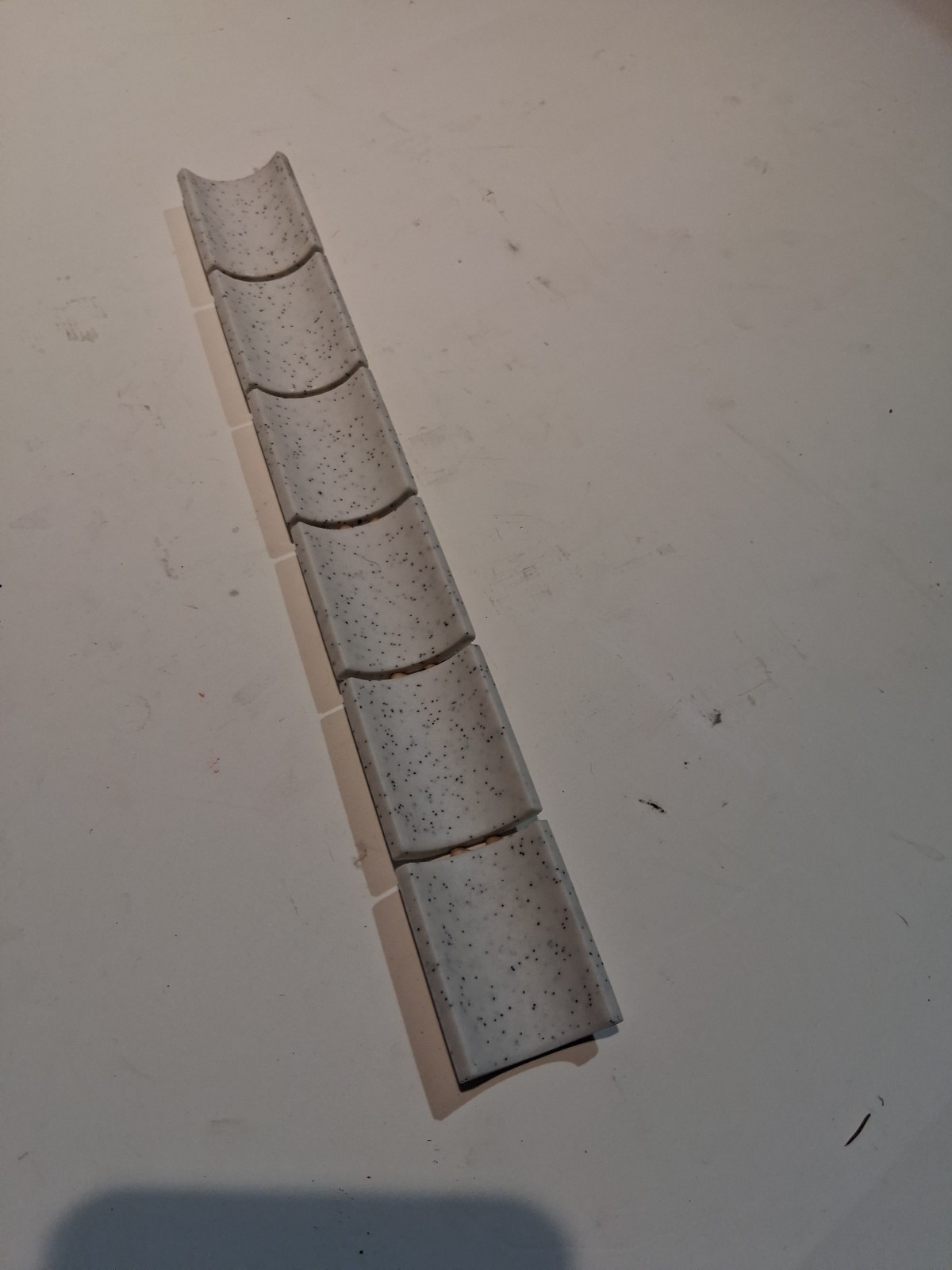 Daltile Keystone Cove Base Tile 1x 1″H 2″L 12″L Strip Unglazed Peppered White