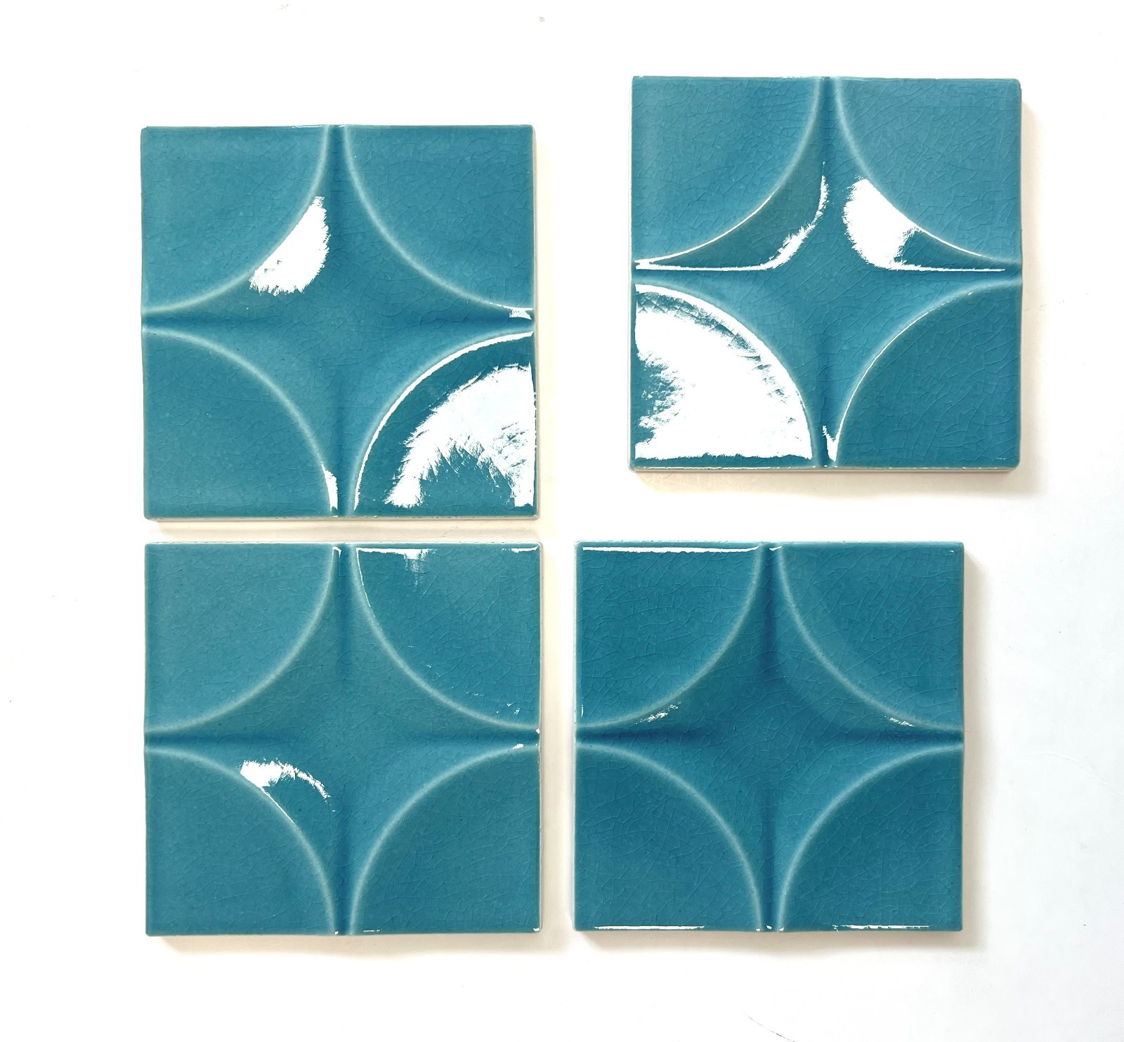 4×4 Wedgwood Virginia Crackle Blue Star Shaped Decorative Ceramic Wall (1 SF)