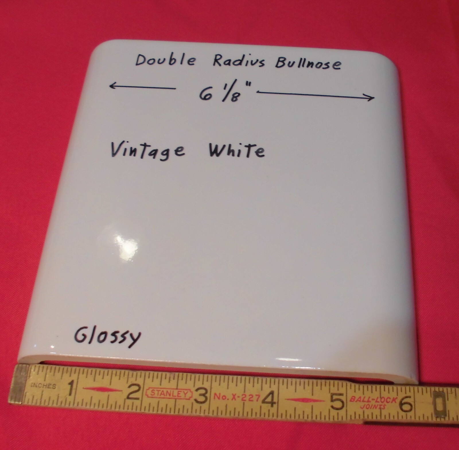 1 pc. Vintage White 6″ x 6″ Double Radius Bullnose Glossy Ceramic Tile, NOS