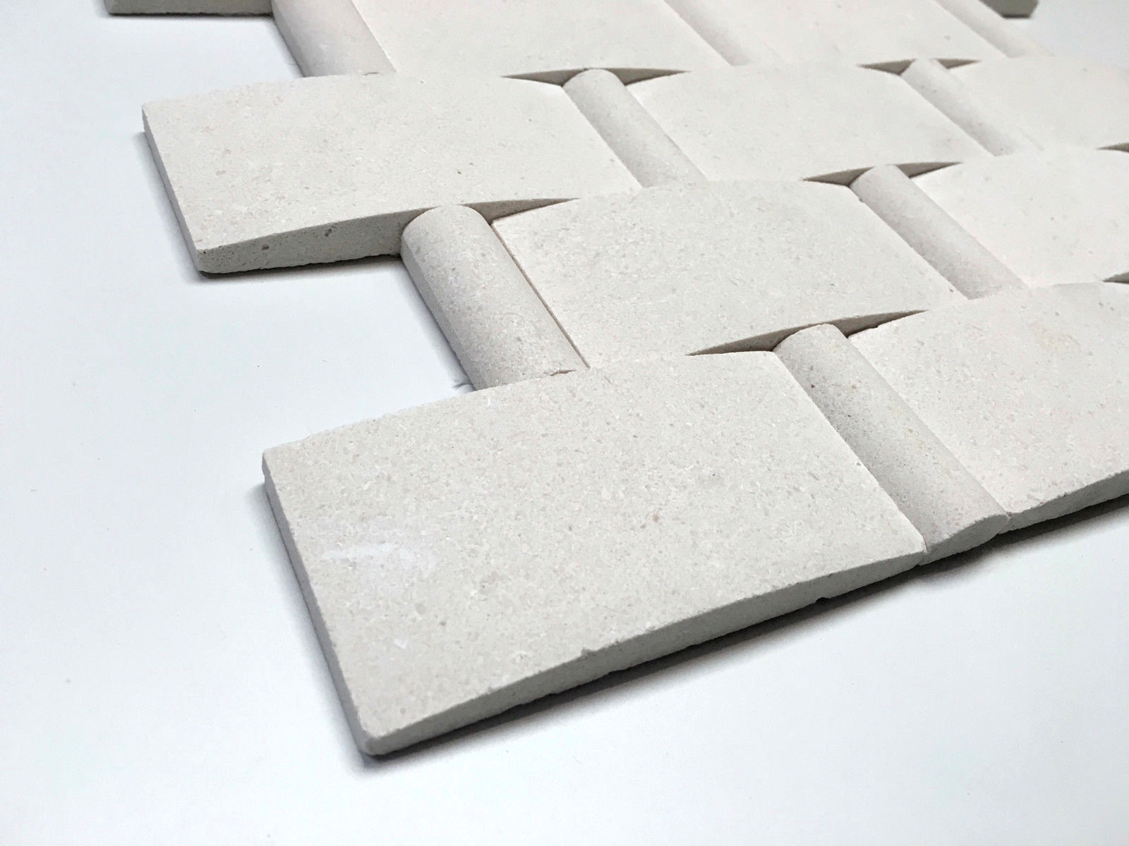 Champagne Limestone Fences 2×4 Wavy with insert Mosaic Wall Tile Backsplash