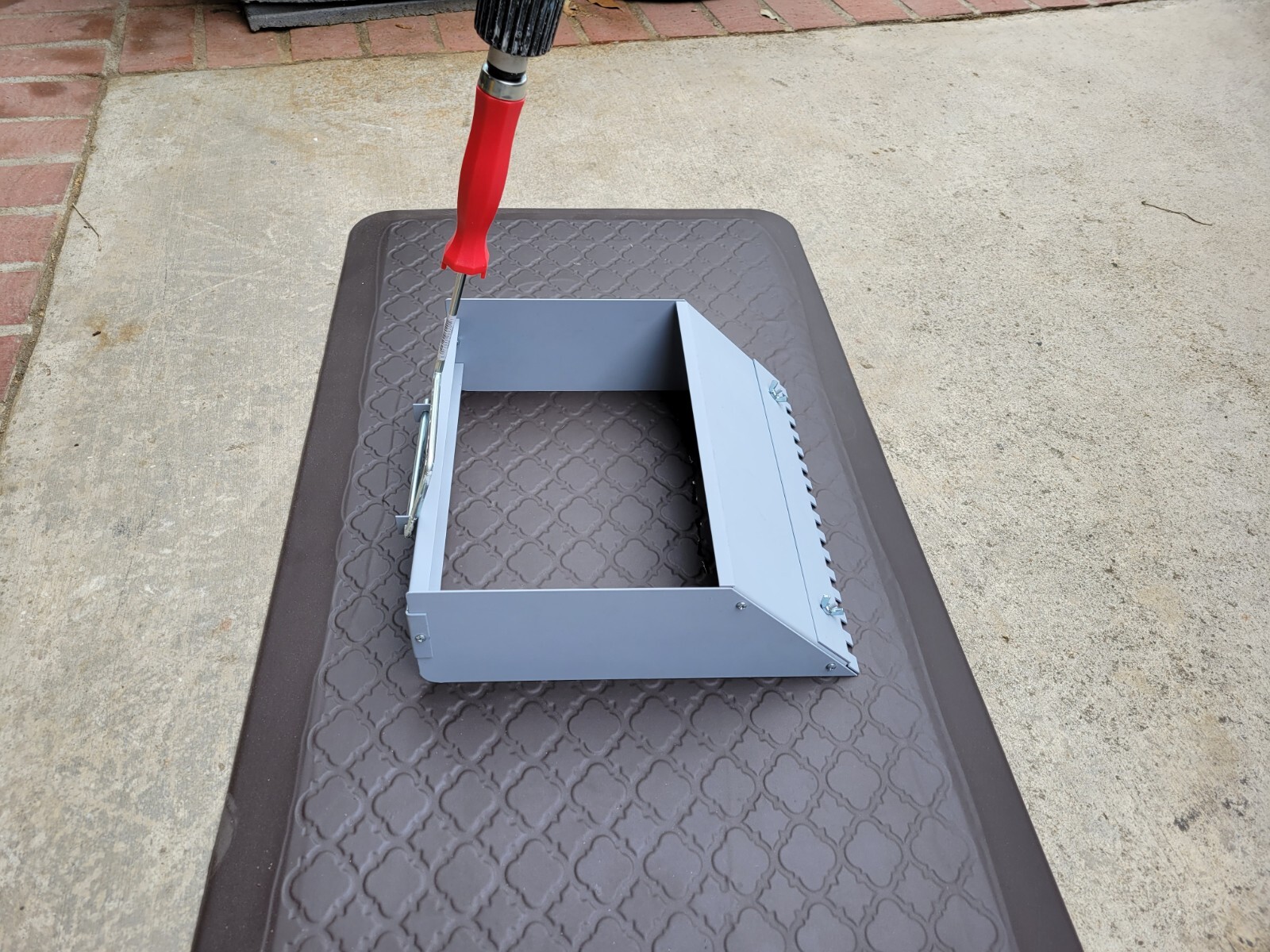Trowel tile box 12″ wide