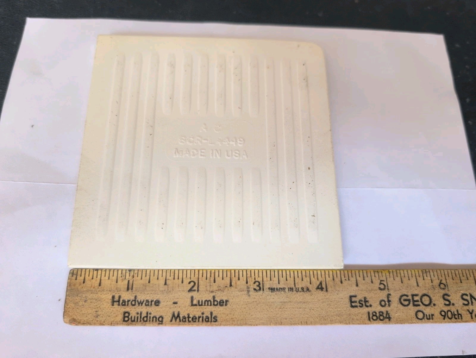 1 piece 4 1/4″ Ceramic Tile 46 Buckwheat Bullnose SCRL4449 American Olean