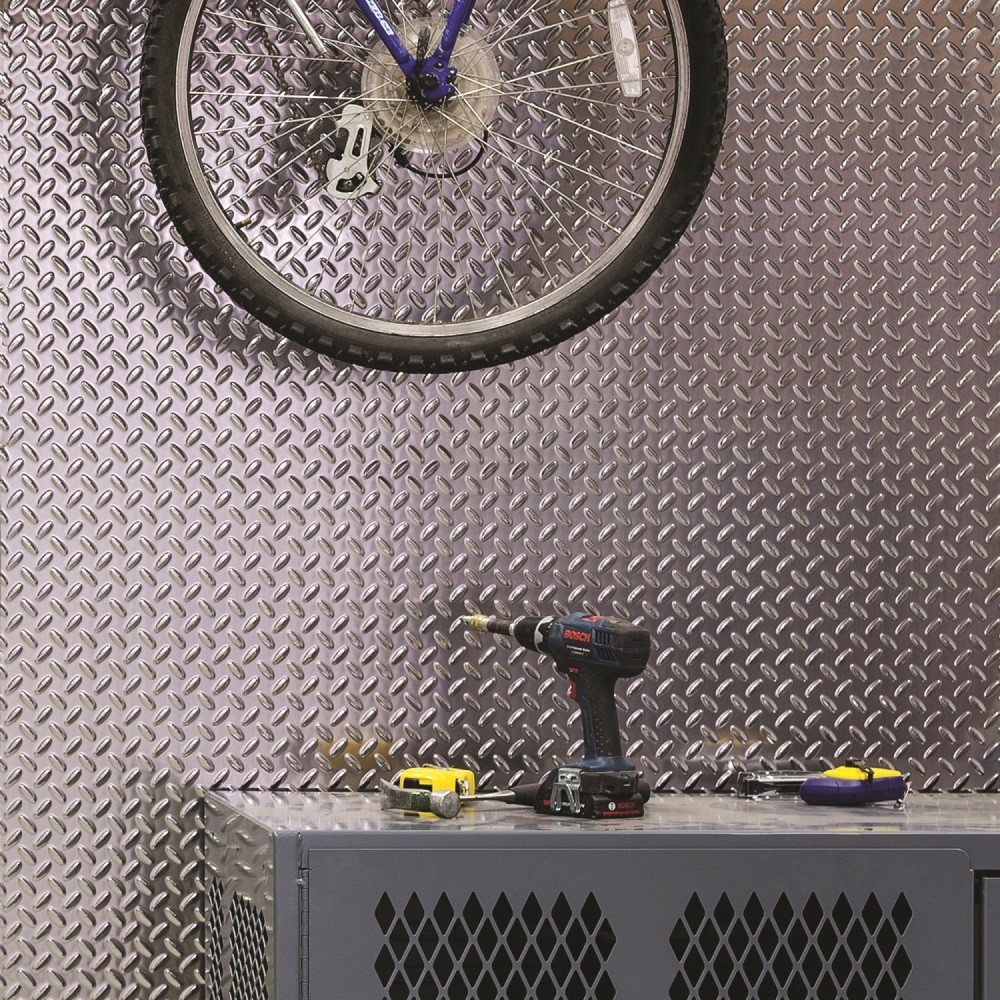 Fasade – 4x8ftx.013in Diamond Plate Brushed Aluminum Decorative Wall Panel C6608
