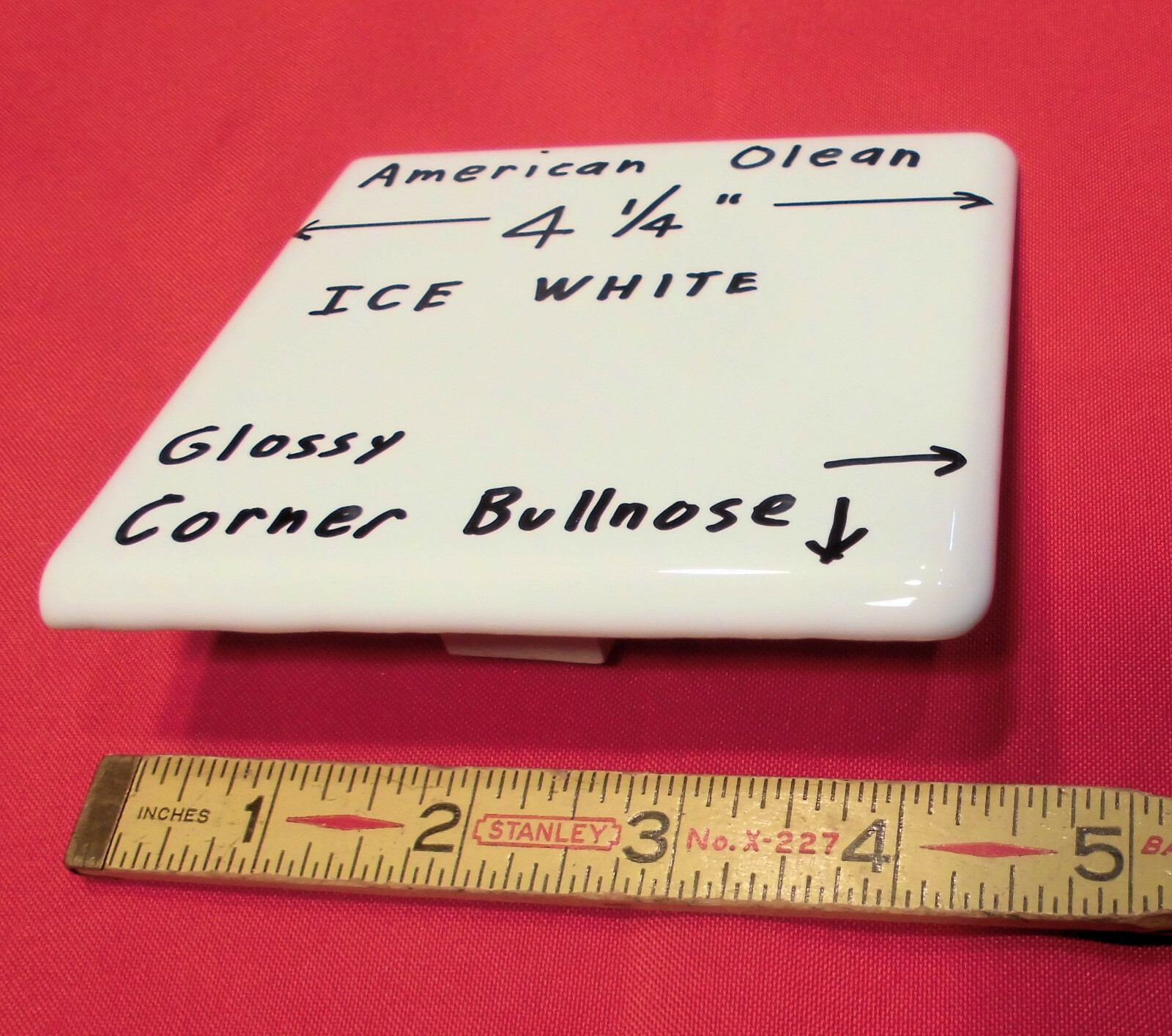 1 pc. *Ice White* Ceramic Tile Corner Bullnose by American Olean 4-1/4″ New