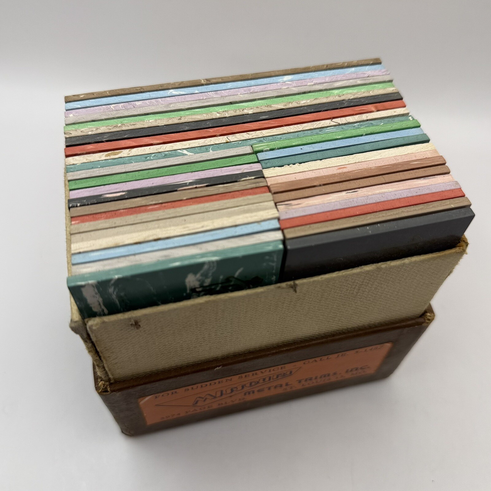 VTG 1950s Robbins Rubber & Vinyl Tile 54 Pieces Mixed Sizes Salesman Samples