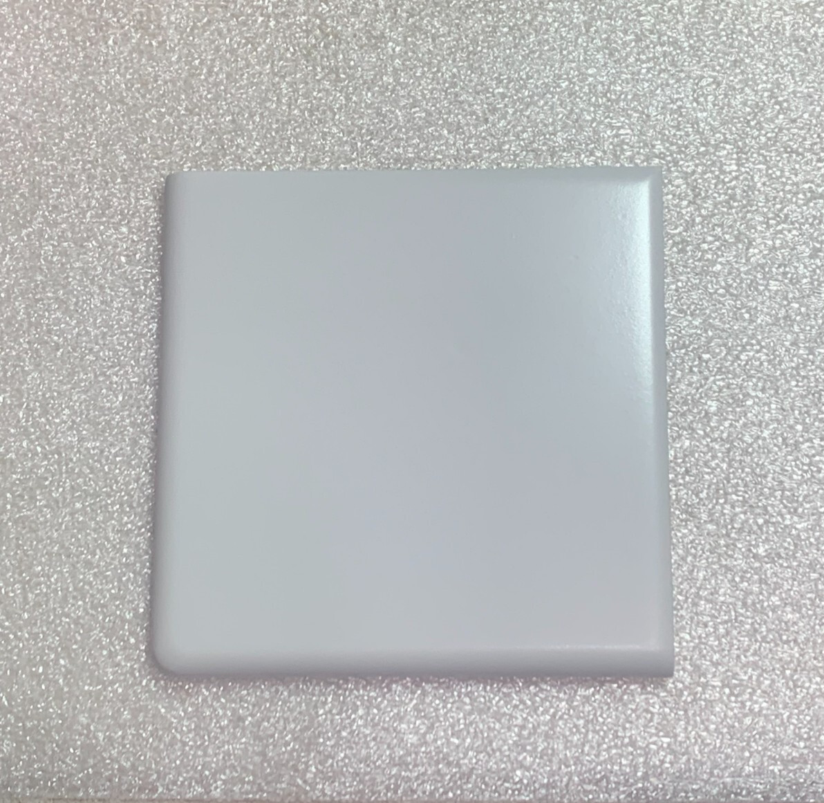 New (nos) Florida Ceramic Tile Pearl 4 3/8″ x 4 3/8″ Matte Corner