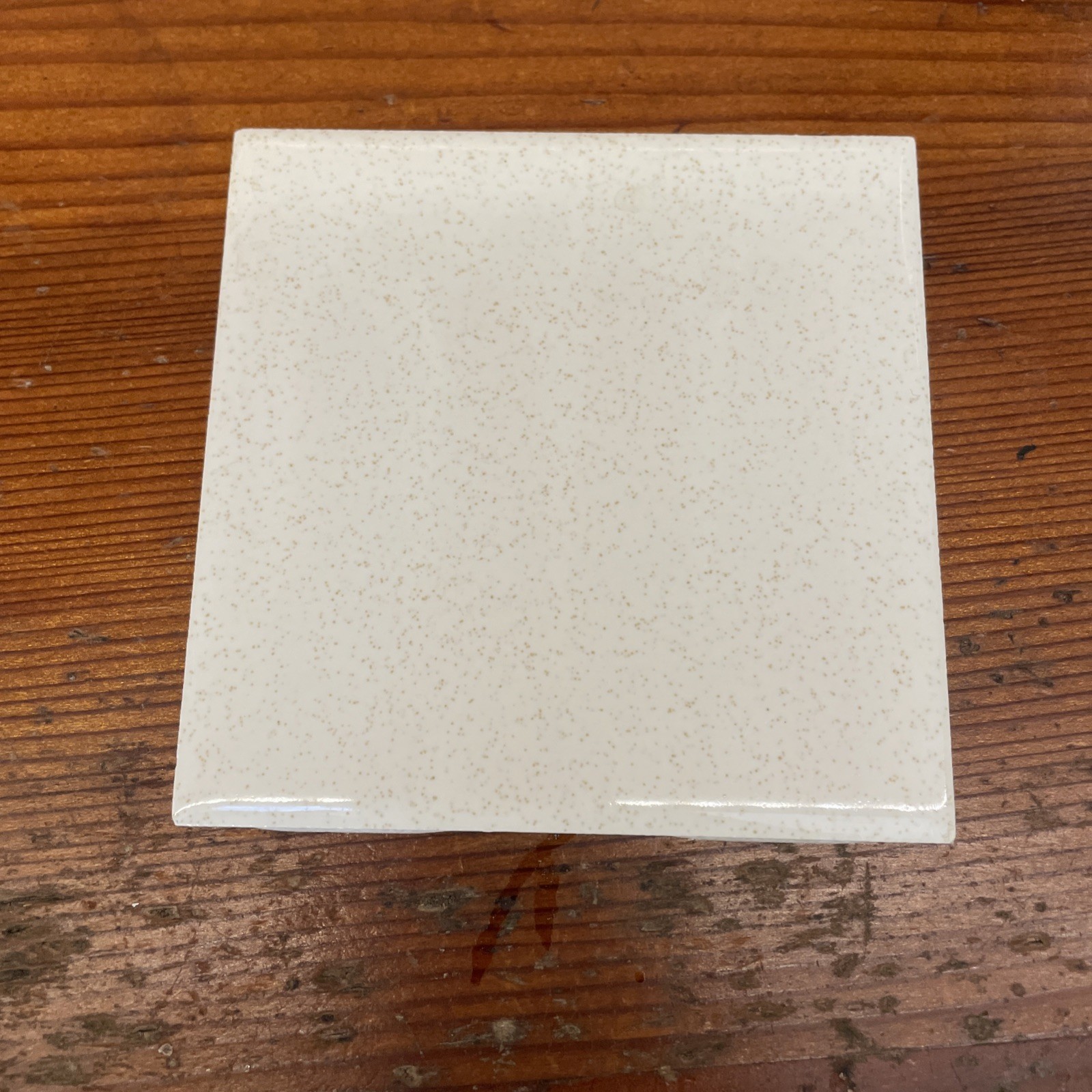 1 Wall Tile USA 4-3/8″ Vintage Gloss Brown Speckled Oatmeal