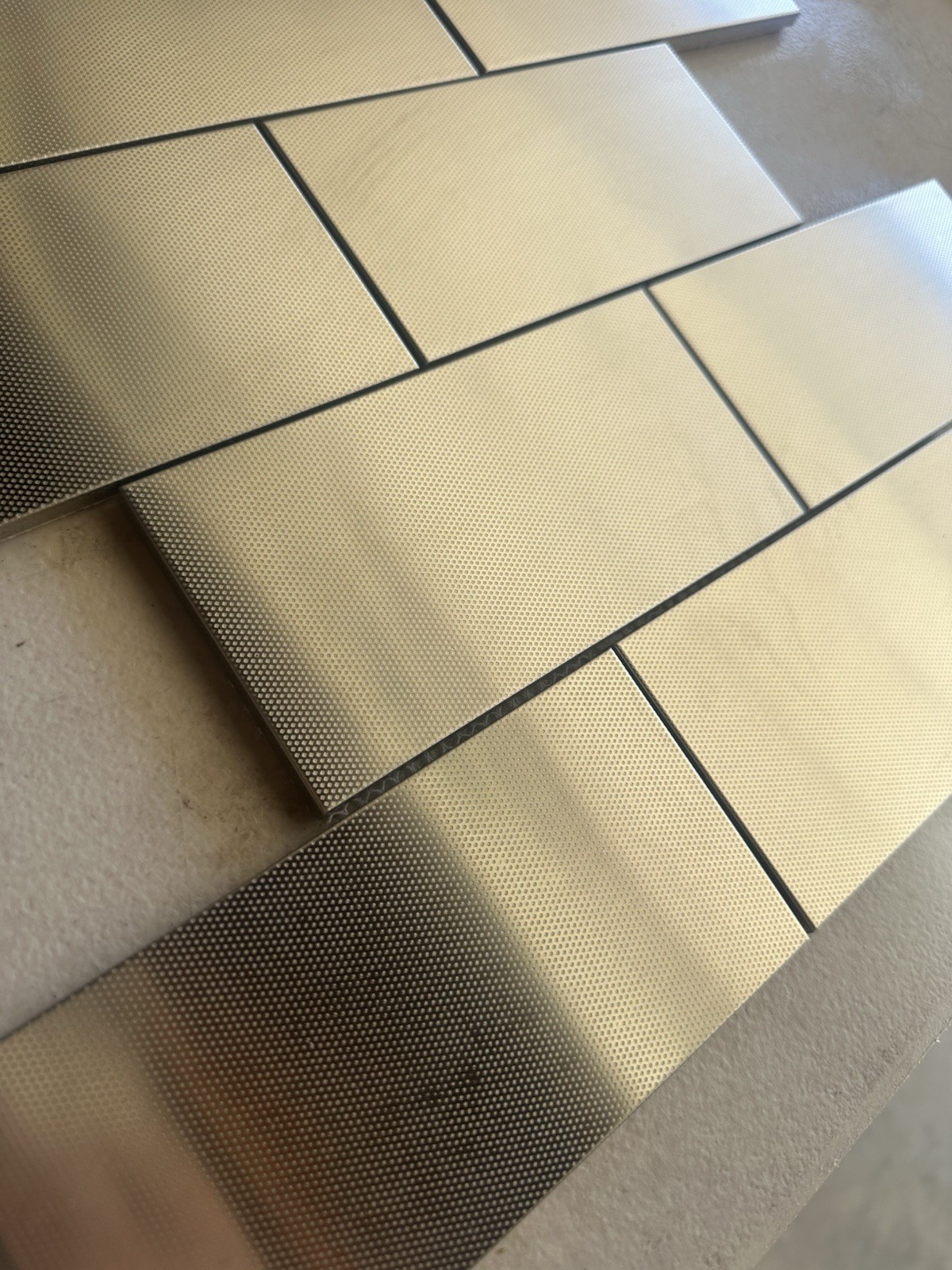 3×6 Inch Aluminum Mosaic On Ceramic Tile Backing Mesh Mounted Kitchen Backsplash