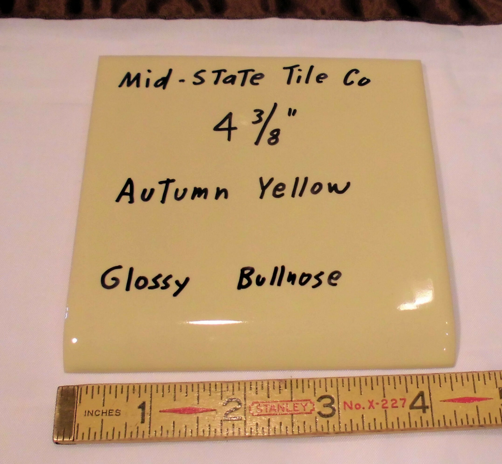 1 pc. Autumn Yellow; Bullnose Surface Ceramic Tile 4-3/8″ by Mid-State Co. NOS
