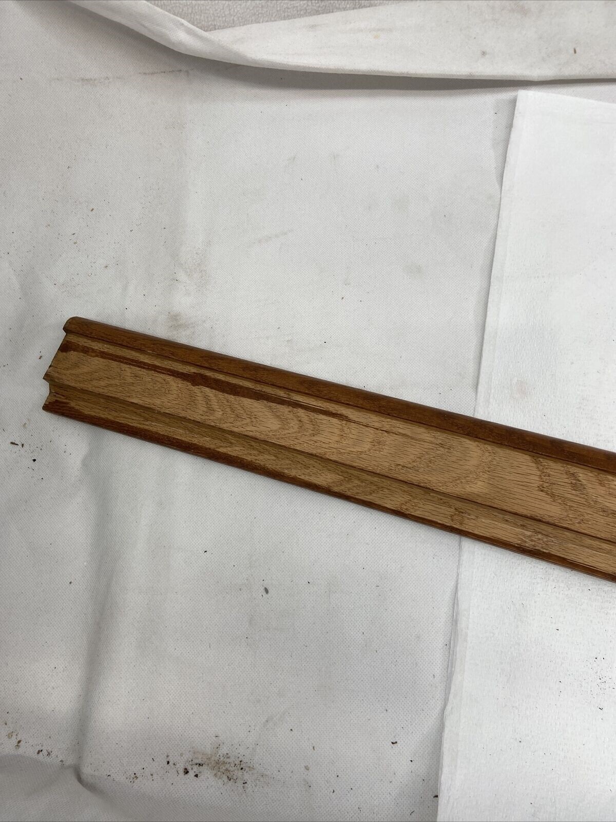 Flexco Solid Wood Stair Nose 2.75-in x 78-in Saddle Prefinished Oak Stair Nosing