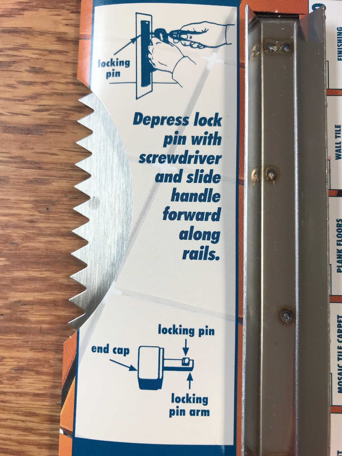 Barwalt 31091 Tile and Wood Flooring Trowel Blade #09