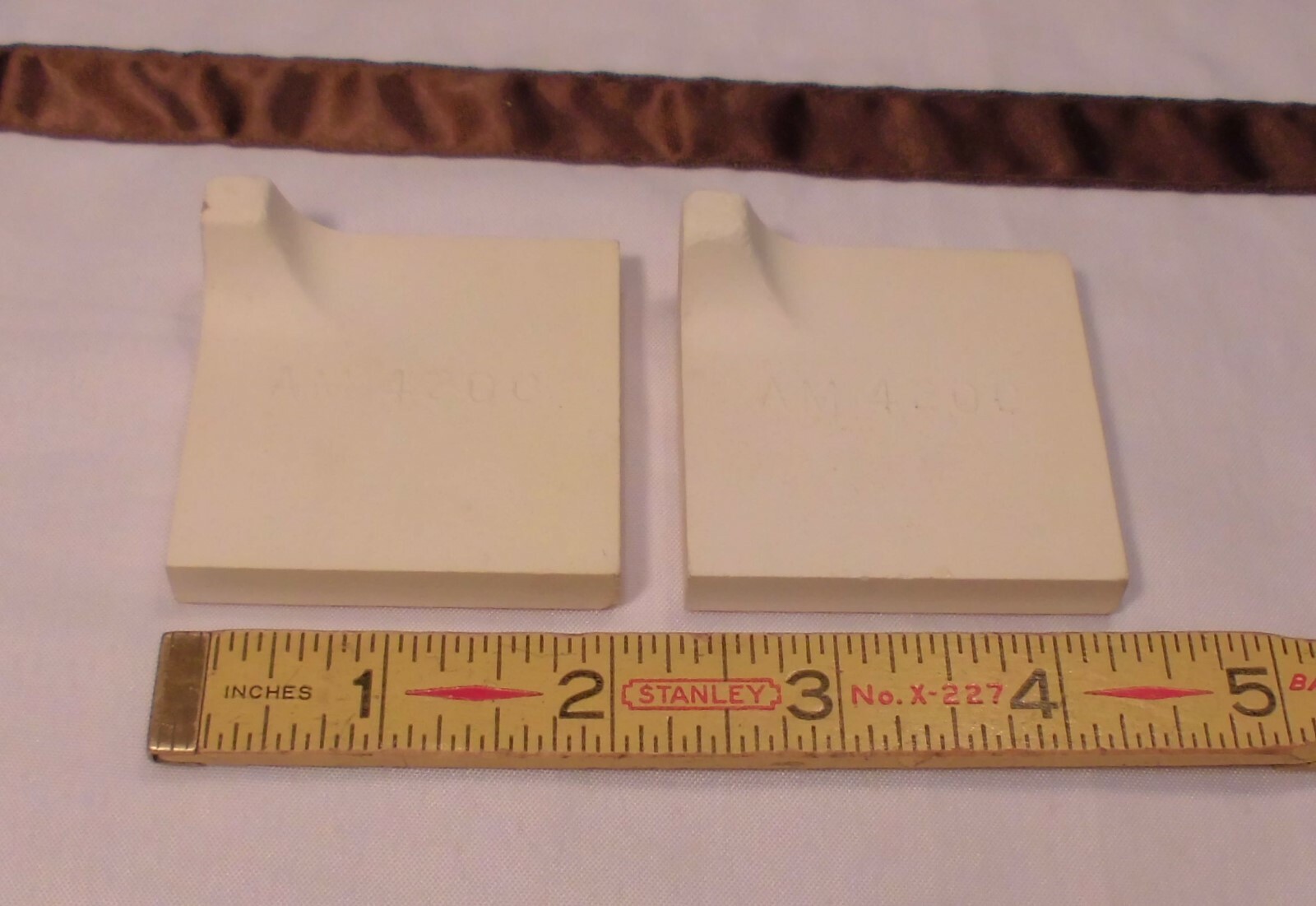 2 pcs. *Suntan Color* Ceramic Bullnose; Radius Inside Corner Trim Tile 2″ X 2″