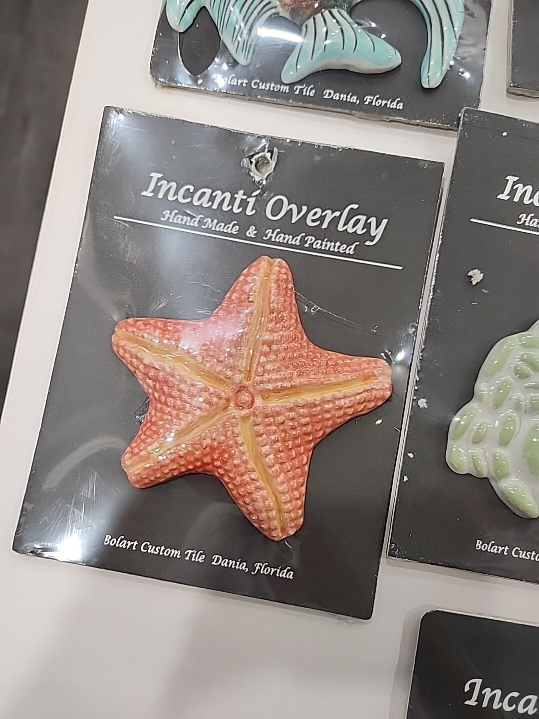 Incanti Tile Overlay