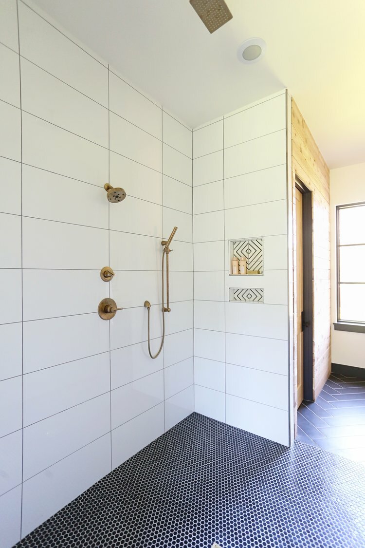 Ready to Tile Niches by Duk Liner – Recess Waterproof Shelf Shampoo Soap Shower