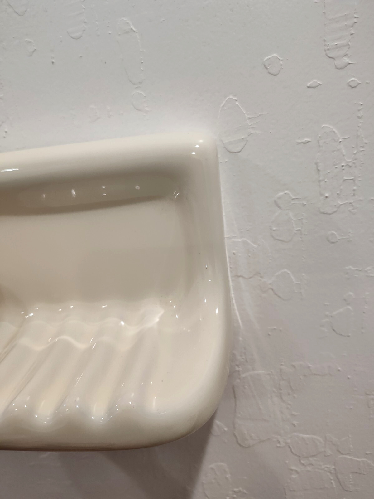 Soap Dish 4″x6″ 173mm x 125mm x 90mm Almond or White Ceramic Porcelain