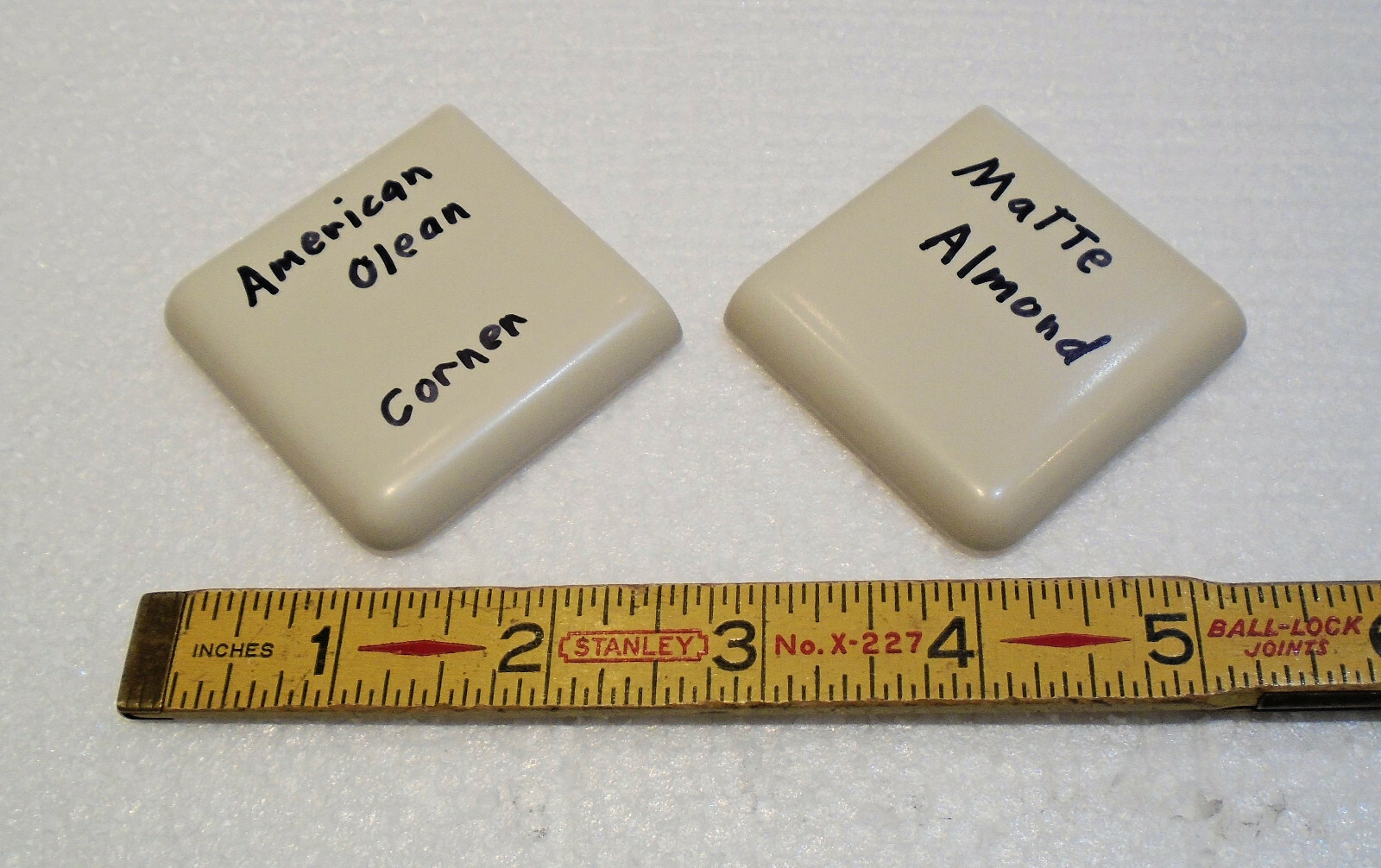 2 pcs. Matte Almond 2″ X 2″ X 5/16″ Ceramic Surface Bullnose Corner Tiles; NEW