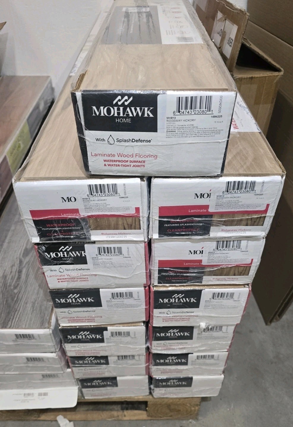 Mohawk Ridgeway Hickory Laminate Flooring New 18.14 SQ. FT. Price Is Per Box