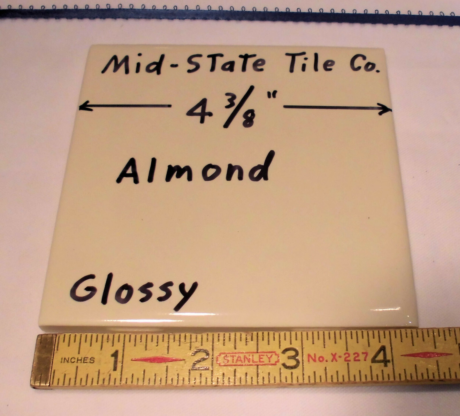 1 pc. *Almond* Glossy 4-3/8″ Ceramic Tile by Mid-State Co.; New Old Stock USA