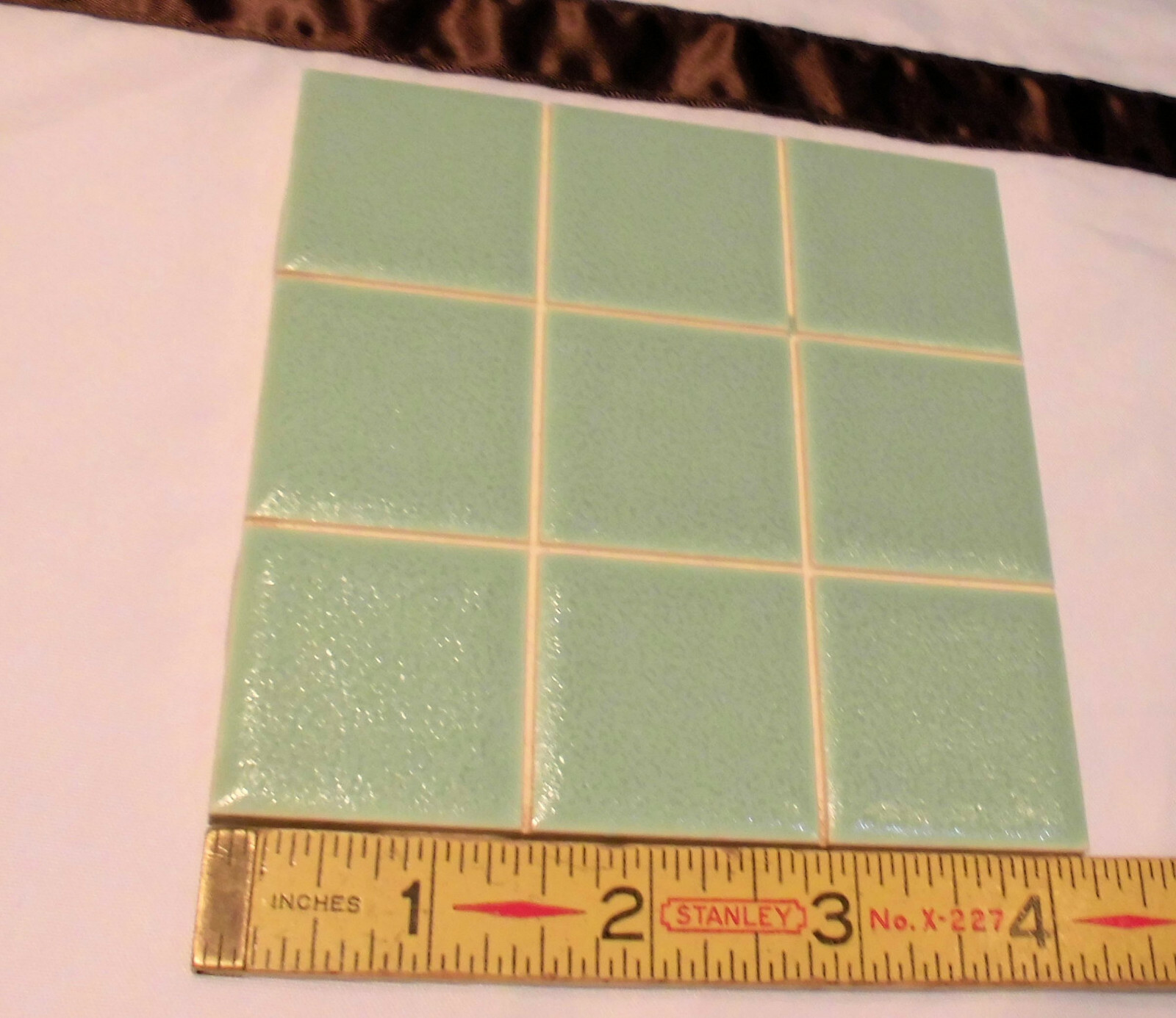 1 pc. 4-1/4″ Ceramic Tile *Light Jade* Scored 9ths Crystalline; Greenest -Blue