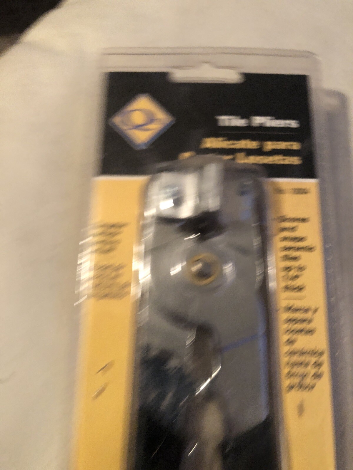 QEP 8″ Tile Pliers 10004 – BRAND NEW Open Package. Scores And Snaps Ceramic Tile